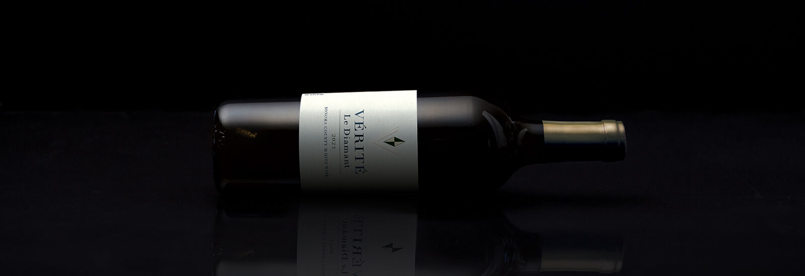 Le Diamant bottle on its side